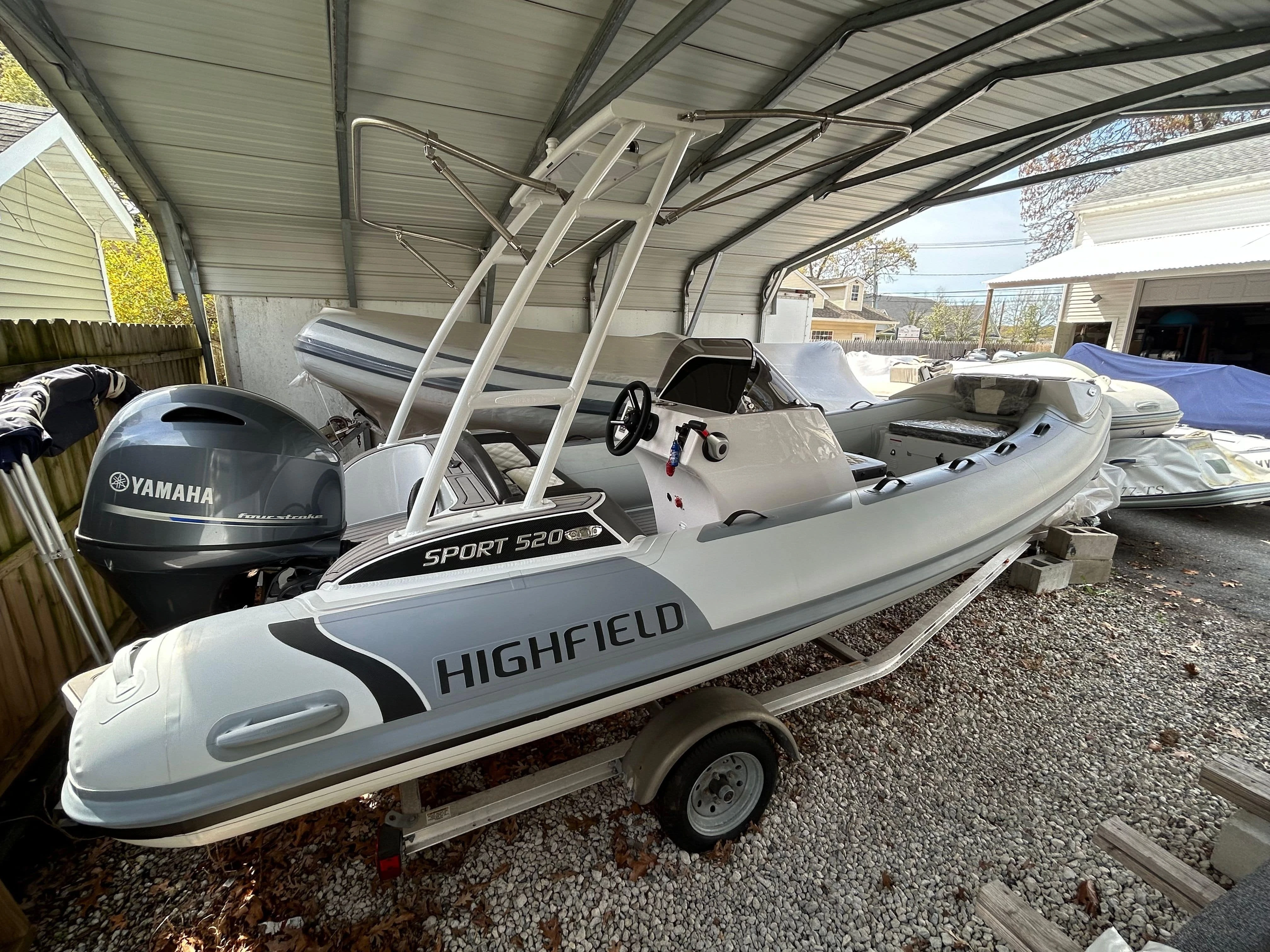 2023 HIGHFIELD SPORT 520 17'2" HYPALON FORWARD ARCH WITH BIMINI ROLL ...